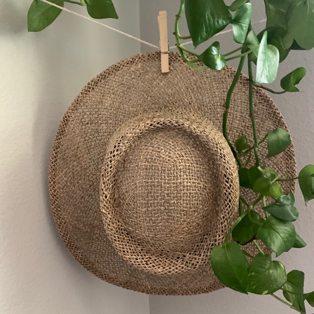 straw hat